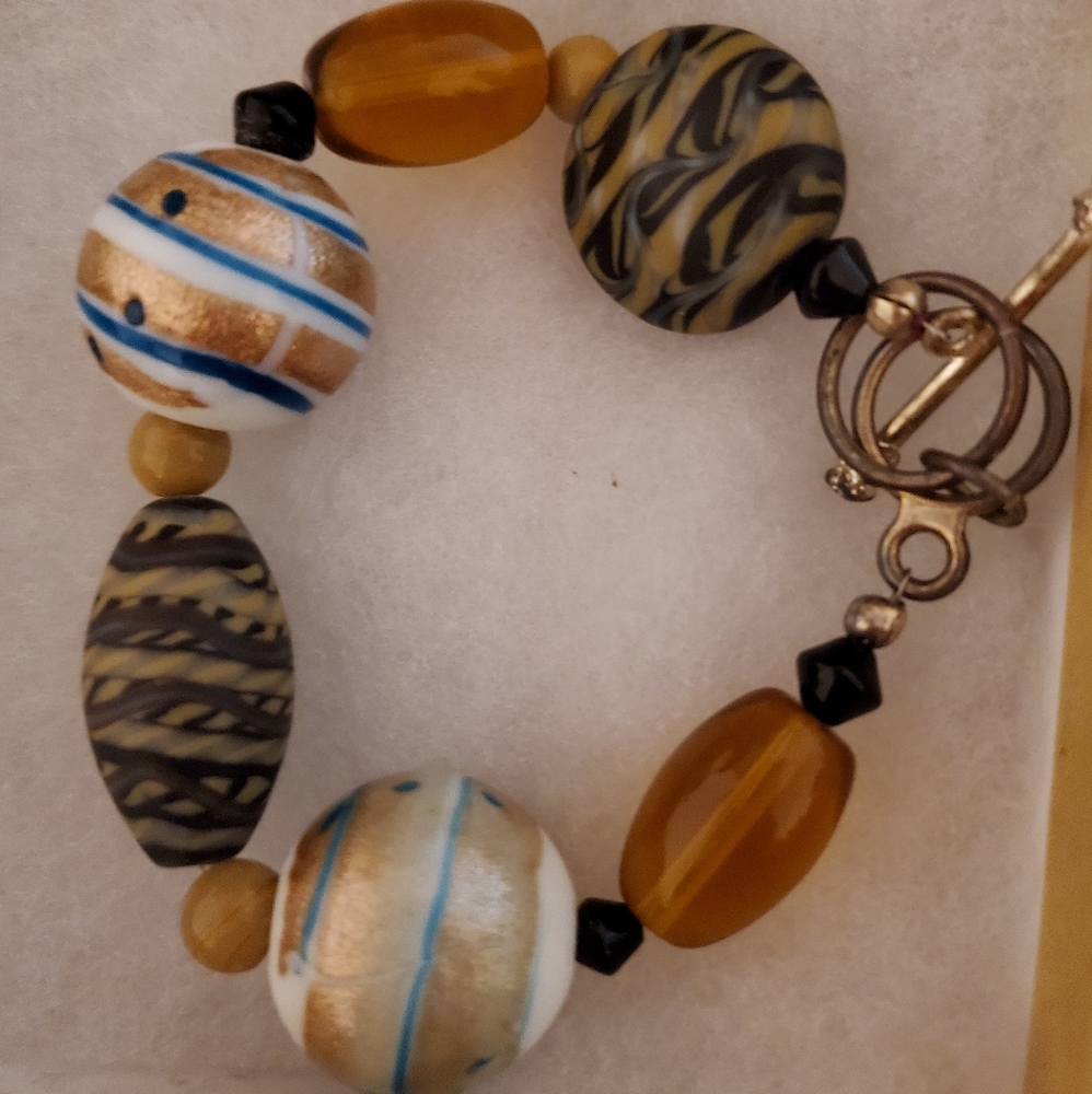 Bracelet - Picture 2 of 3